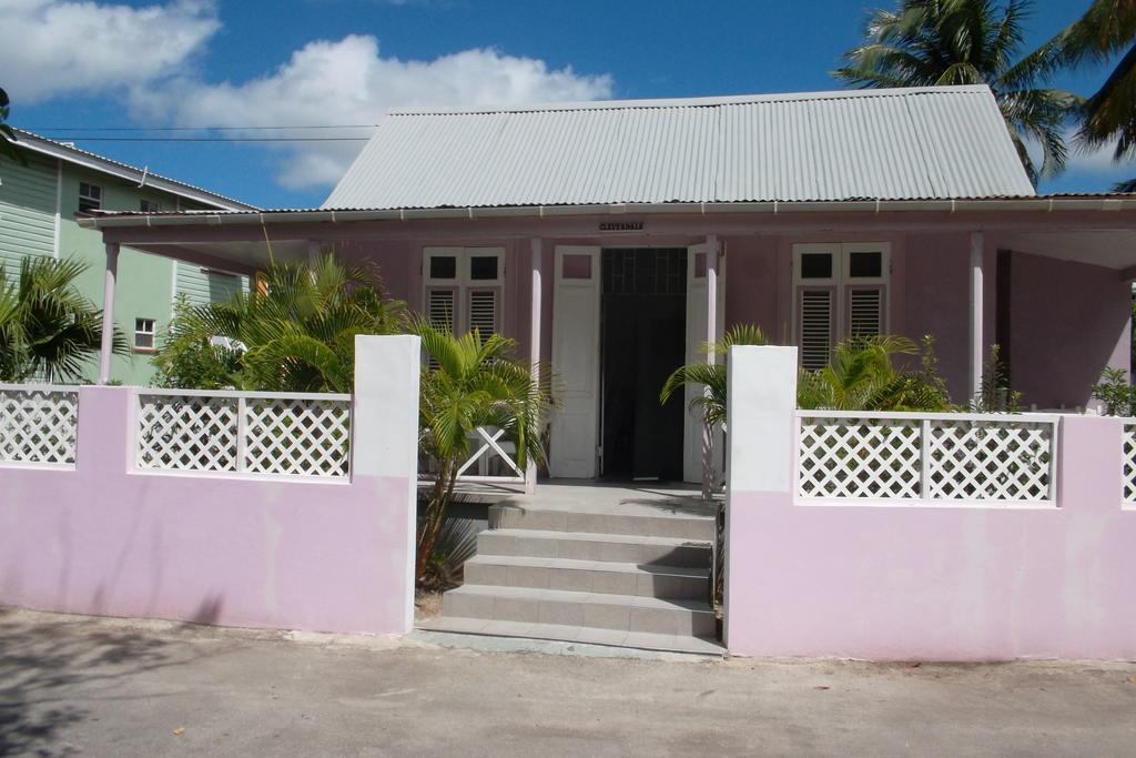 Beach Guest House Cleverdale Бриджтаун Екстериор снимка